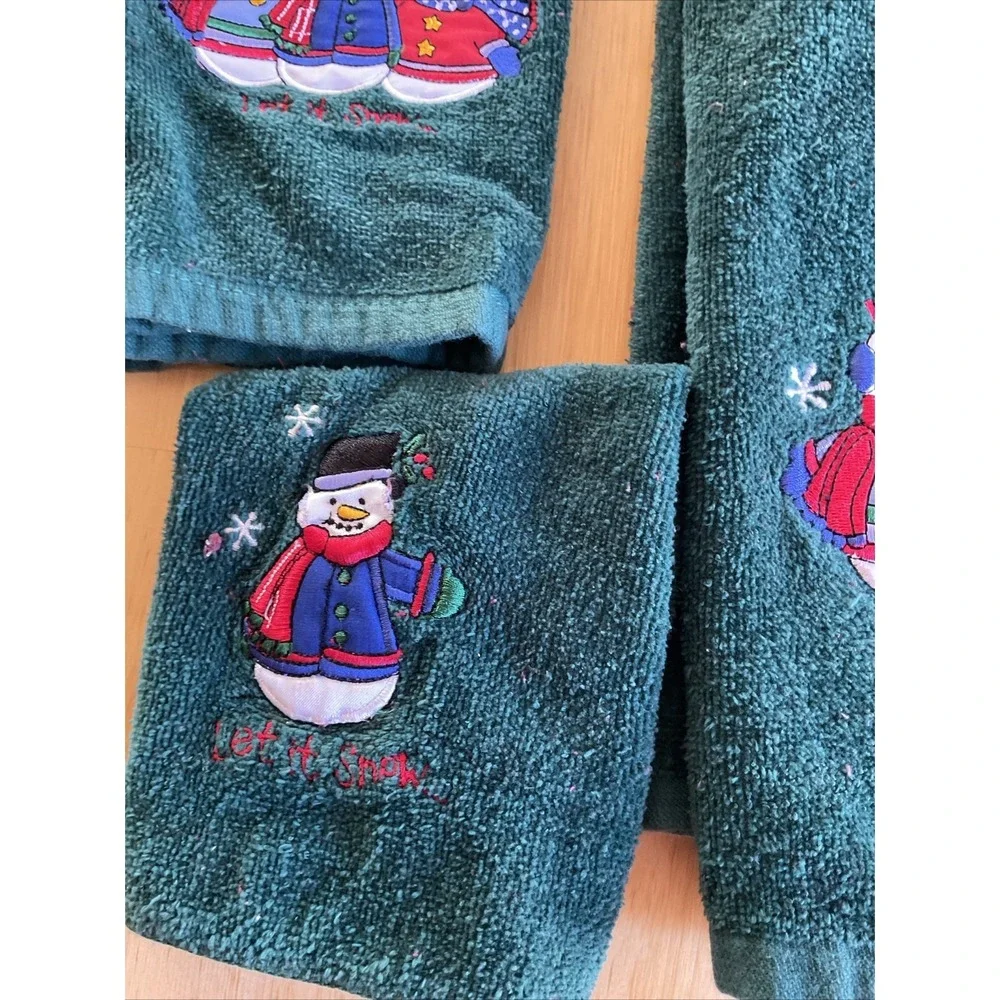 Christmas towels Bath Towel Set 3 Pc Green Santa Embroidered Hand Wash Cloth
